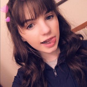 Meet your Posher, Lexi